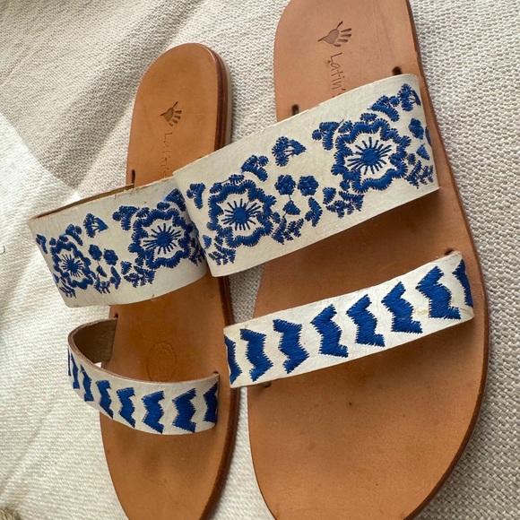 White leather sandals - Picture 1 of 2